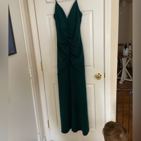 Formal Dress - Picture 1 of 1